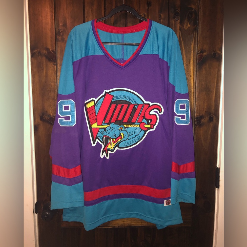 Gordie Howe #9 Detroit Vipers Jersey Size XL